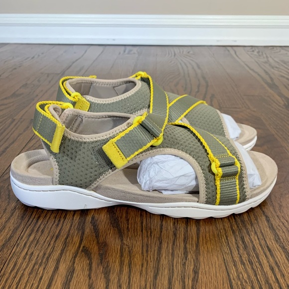 NEW Clarks Women's Amanda Stroll Flat Sandal Army Green Yellow Size 9M - Picture 13 of 14